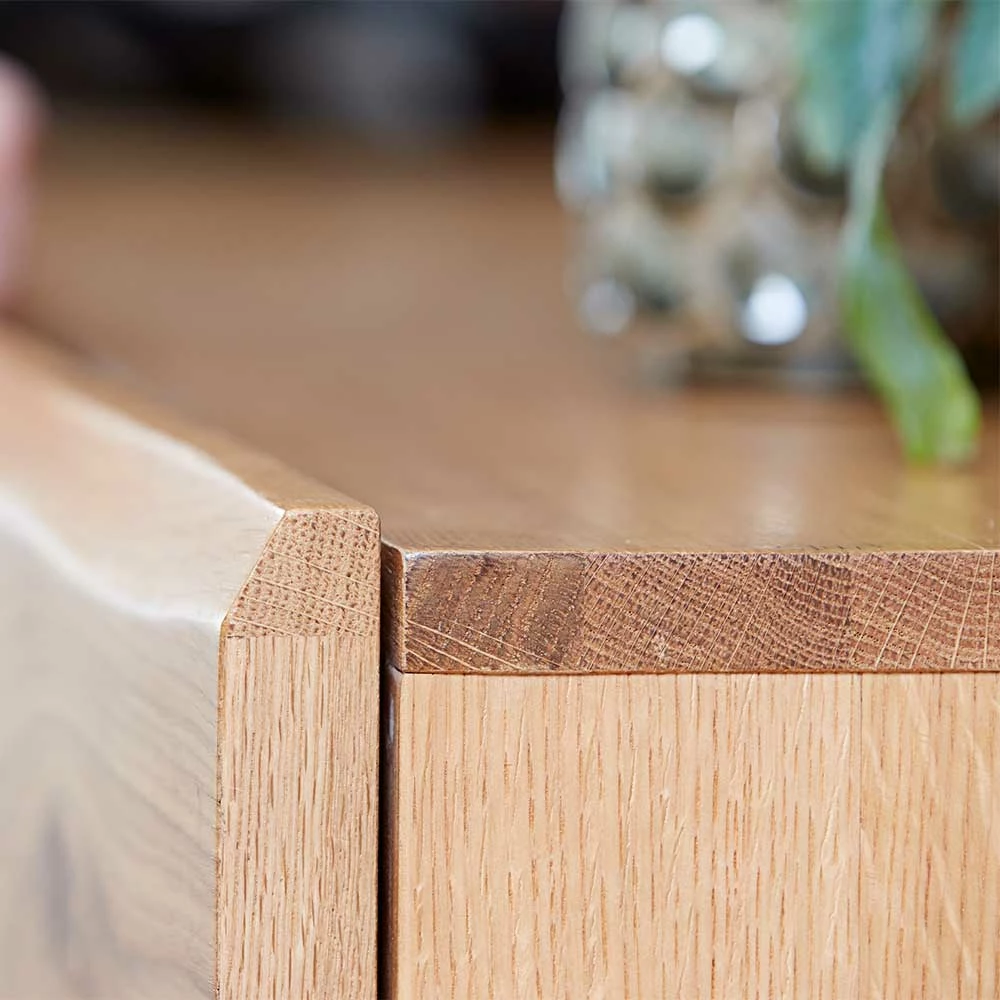 2-türiges TV Lowboard 170 cm breit - Duravai 2-türiges TV Lowboard 170 Cm Breit - Duravai -Troncon Shop 2 tueriges tv lowboard 170 cm breit in wildeiche furnier schwarz duravai 02